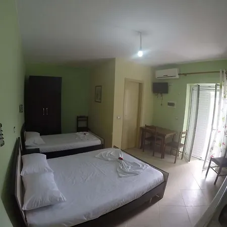 Guest house Vila Iliria Ksamil