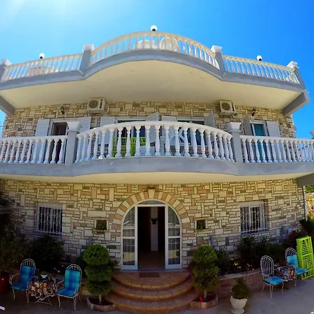 Guest house Vila Iliria Ksamil