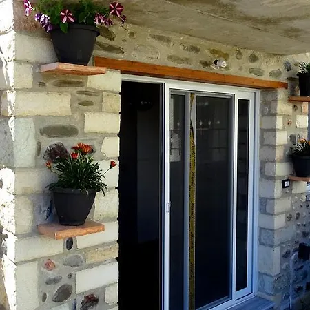 Vila Iliria 4*