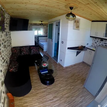 Guest house Vila Iliria
